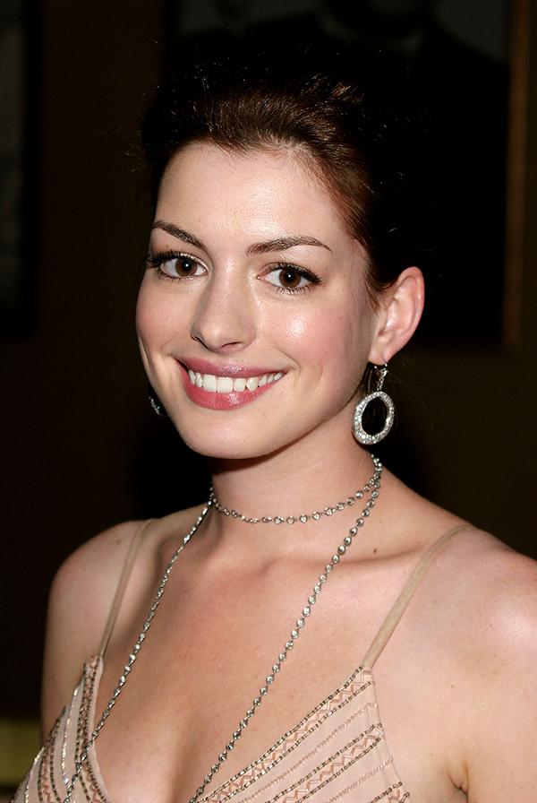 Anne Hathaway 4