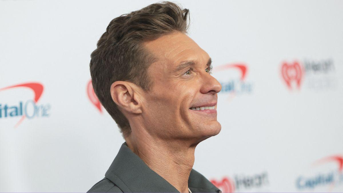 Image of Ryan Seacrest confessed to being on a dating app.