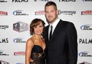 2011__08__Karina Smirnoff Brad Penny Aug24ne 300×210.jpg