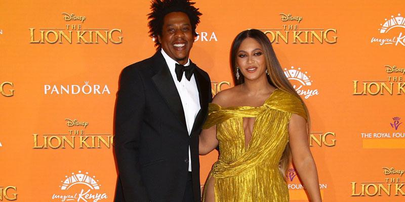 Jay Z Grabs Phone From A Man Trying To Record Beyoncé At Diddy S 50th Jay Z Grabs Phone From A Man Trying To Record Beyoncé At Diddy S 50th