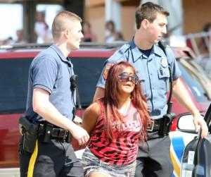 2010__07__Snooki_July30_5 300×266.jpg