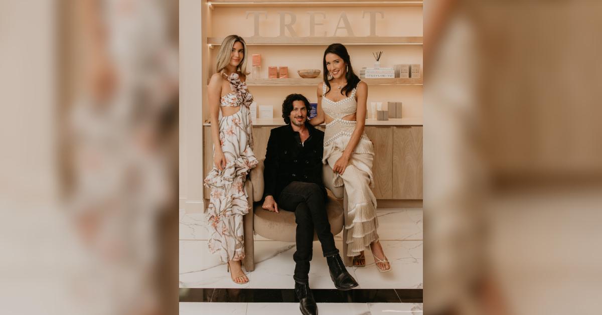 Image of Estheticians at TREAT Medspa use Aura to see what the face needs.