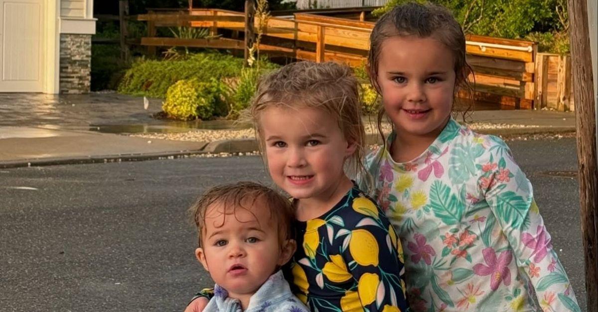 Photo of Kylie Kelce noted an instance where her daughter wouldn't stop looking at her during gymnastics.