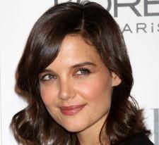 2009__11__katieholmes 225×206.jpg