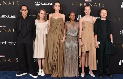 brad pitt holding out hope estranged kids come around