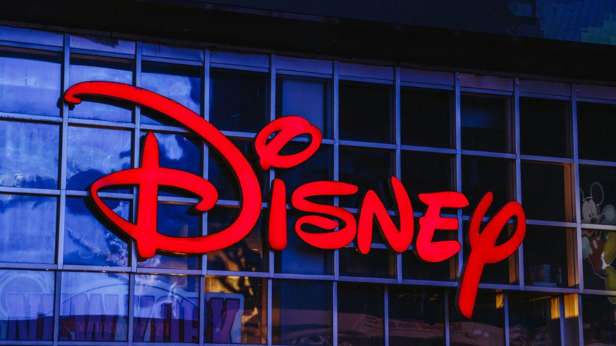 Image of Disney backed ABC publicly.
