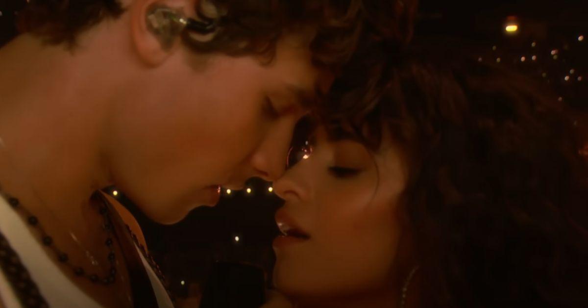 shawn mendes and camila cabello offered a steamy senorita performance