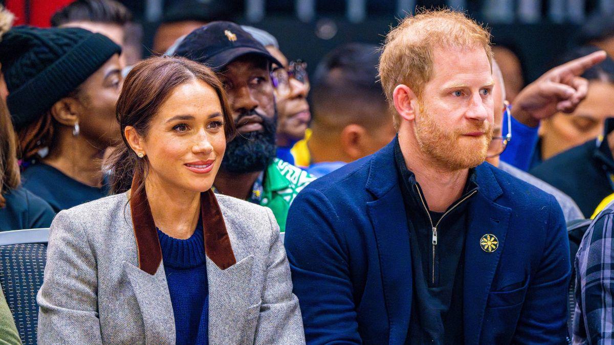 image of prince harry and meghan markle