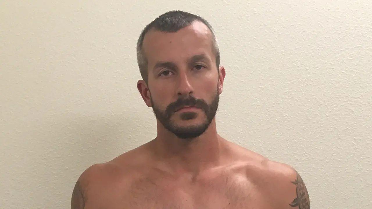 Photo of Chris Watts reportedly applied to marry Lizzie Henderson through the prison system.