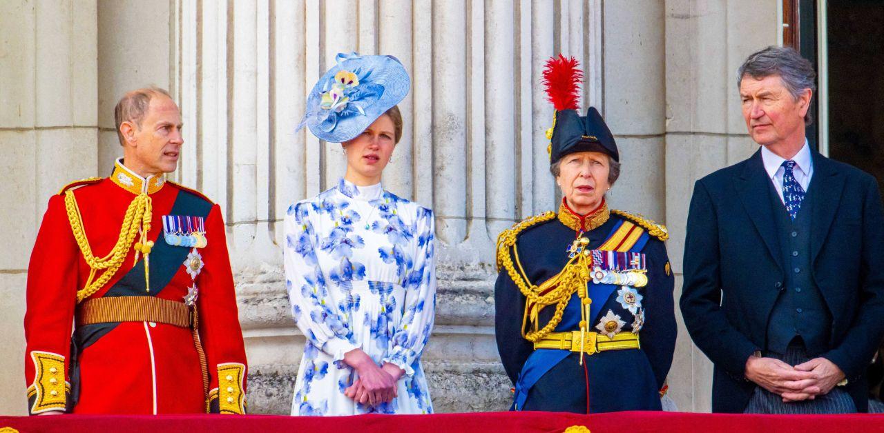 princess anne greatly affected queen elizabeth death