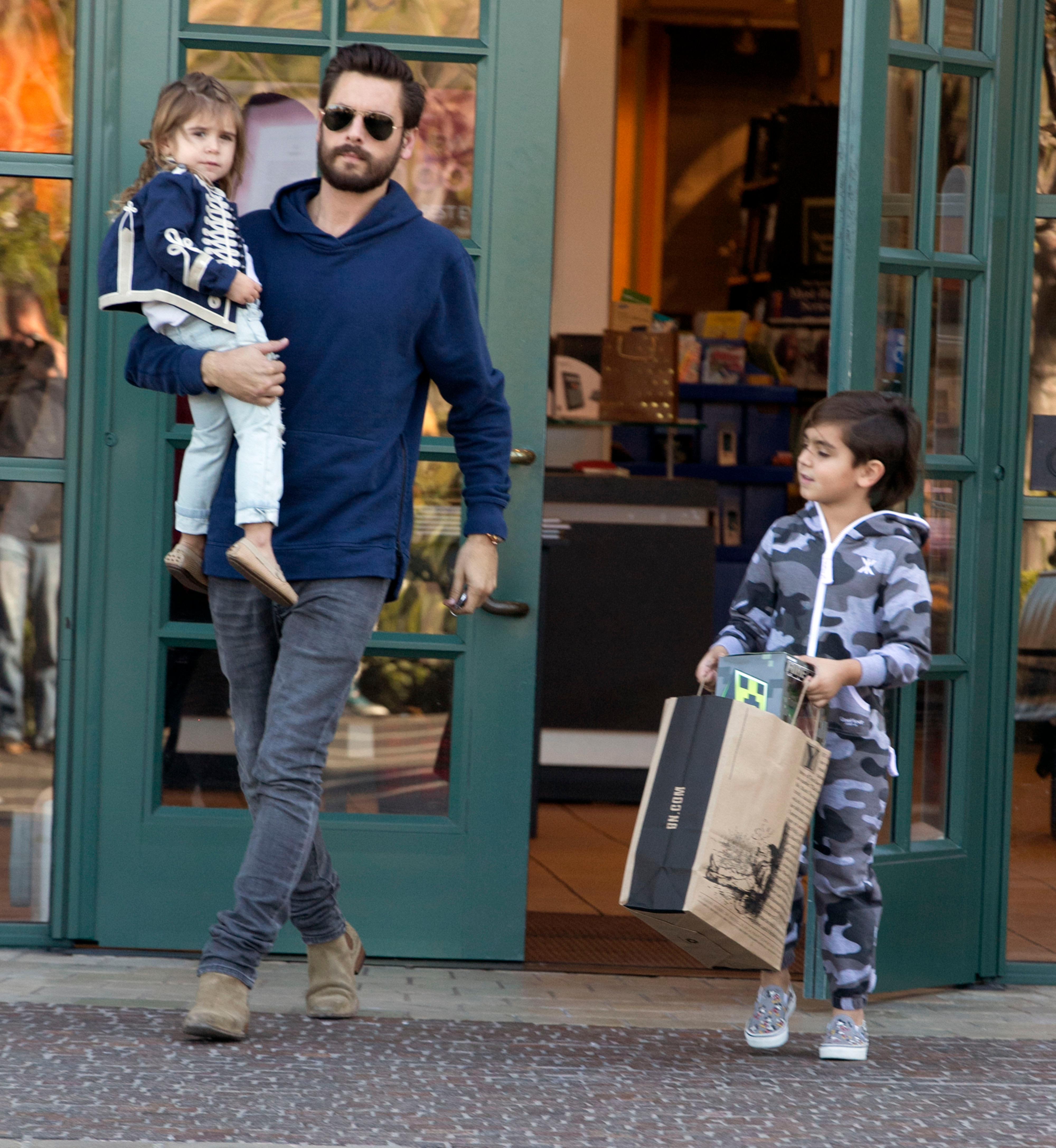 Scott Disick leaves The Commons after taking his kids shopping in Calabasas