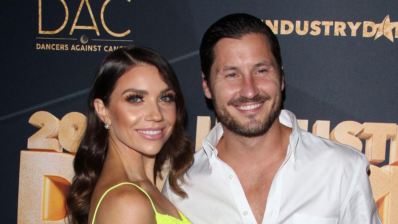 val chmerkovskiy jenna johnson relationship timeline