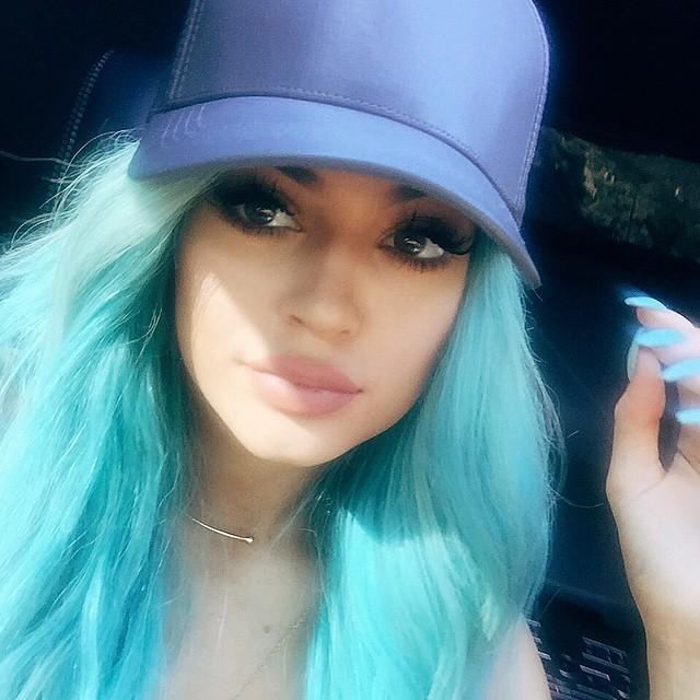 Kylie Jenner Responds To The Kyliejennerchallenge On Twitter—is She A Fan