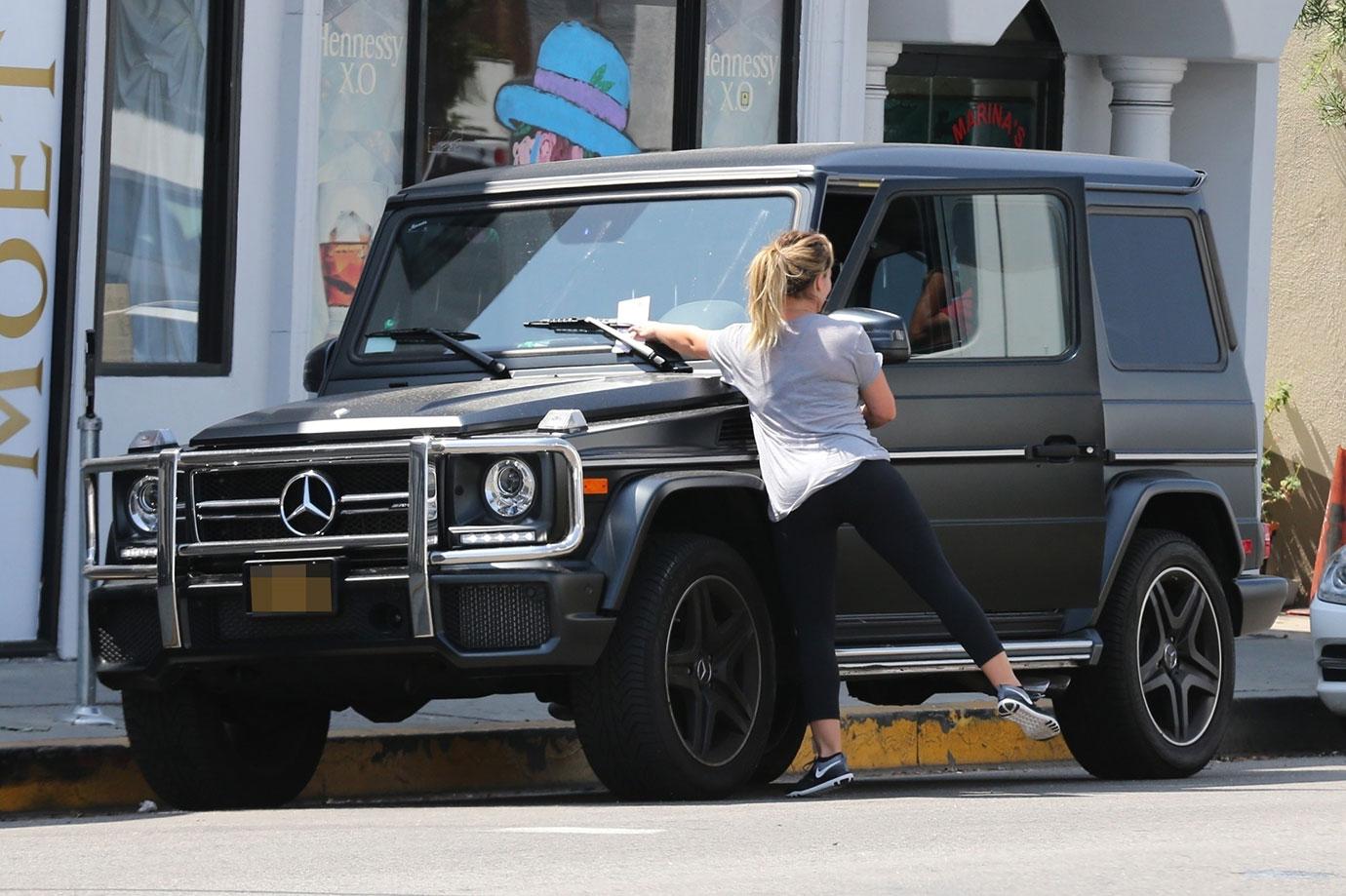 Hilary Duff parking ticket