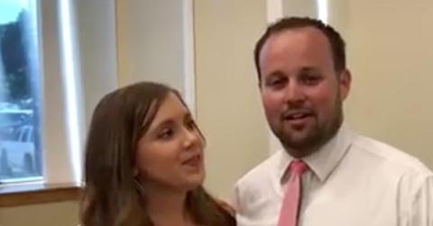 Anna duggar faking relationship with josh hero