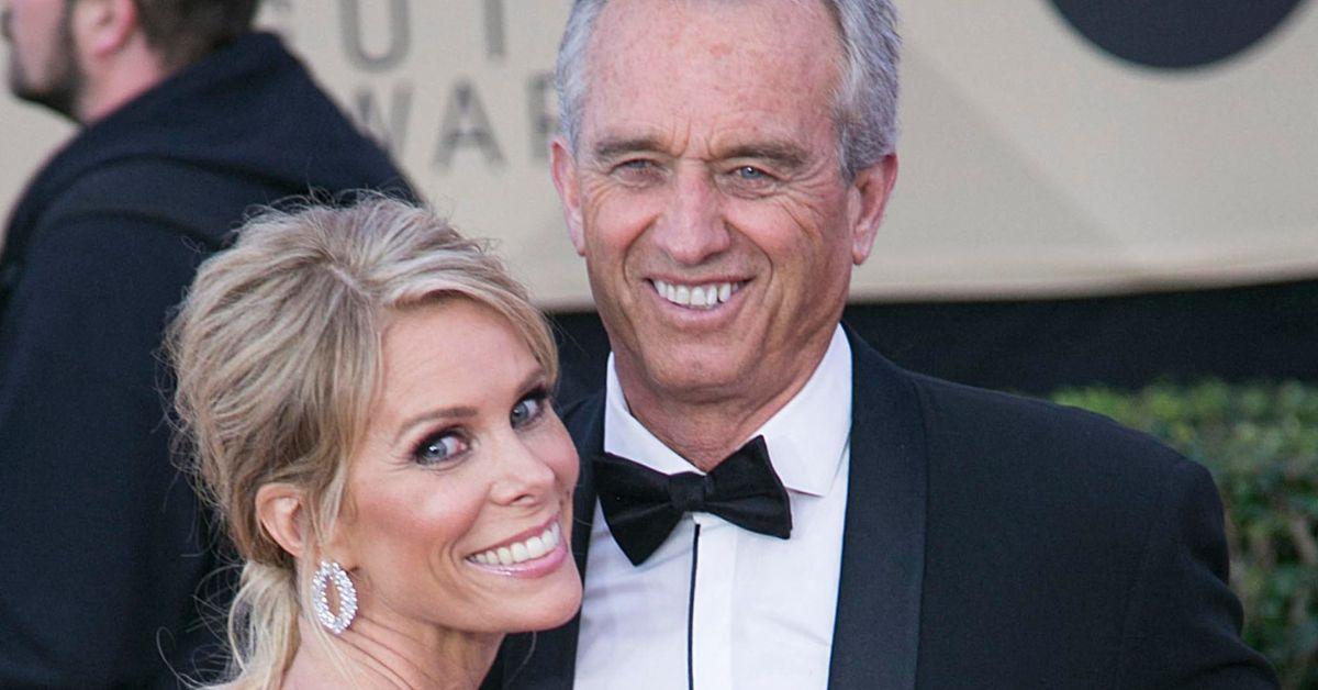 image of Cheryl Hines’ political shift has left Hollywood stunned, a source claimed.