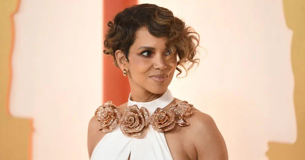 halle berry turned down prince asked her out paper concert