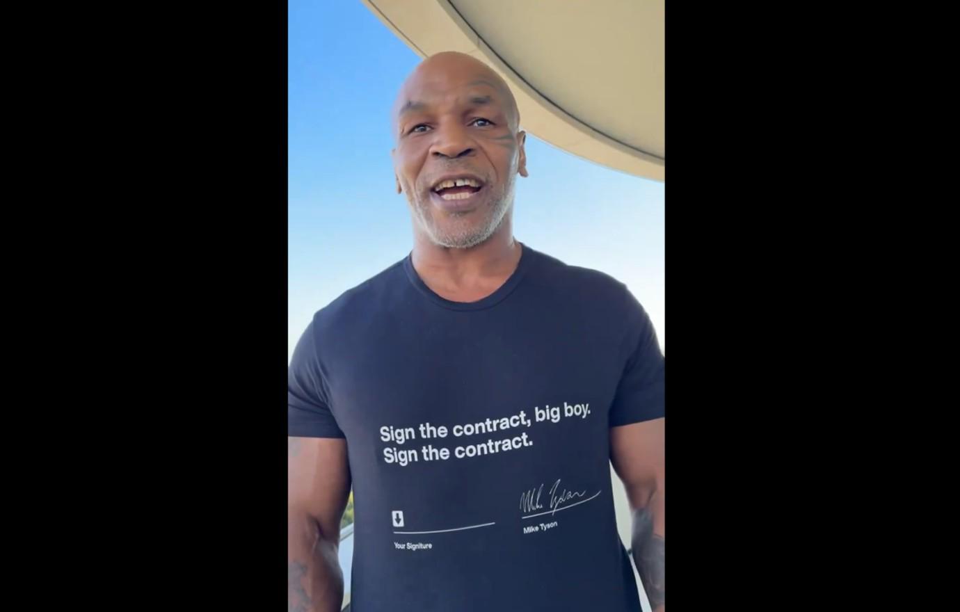 donald trump thanks mike tyson maga shirt edited photo