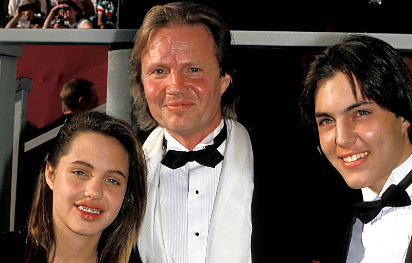 Angelina Jolie wore braces, along with her amazing little black dress, to the Academy Awards in 1988.