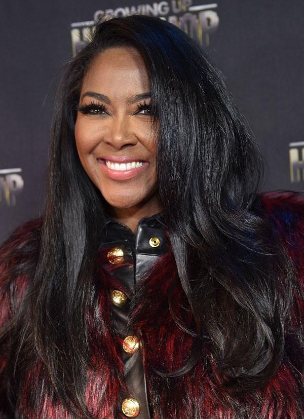 Kenya moore moore manor photos scandals updates 01