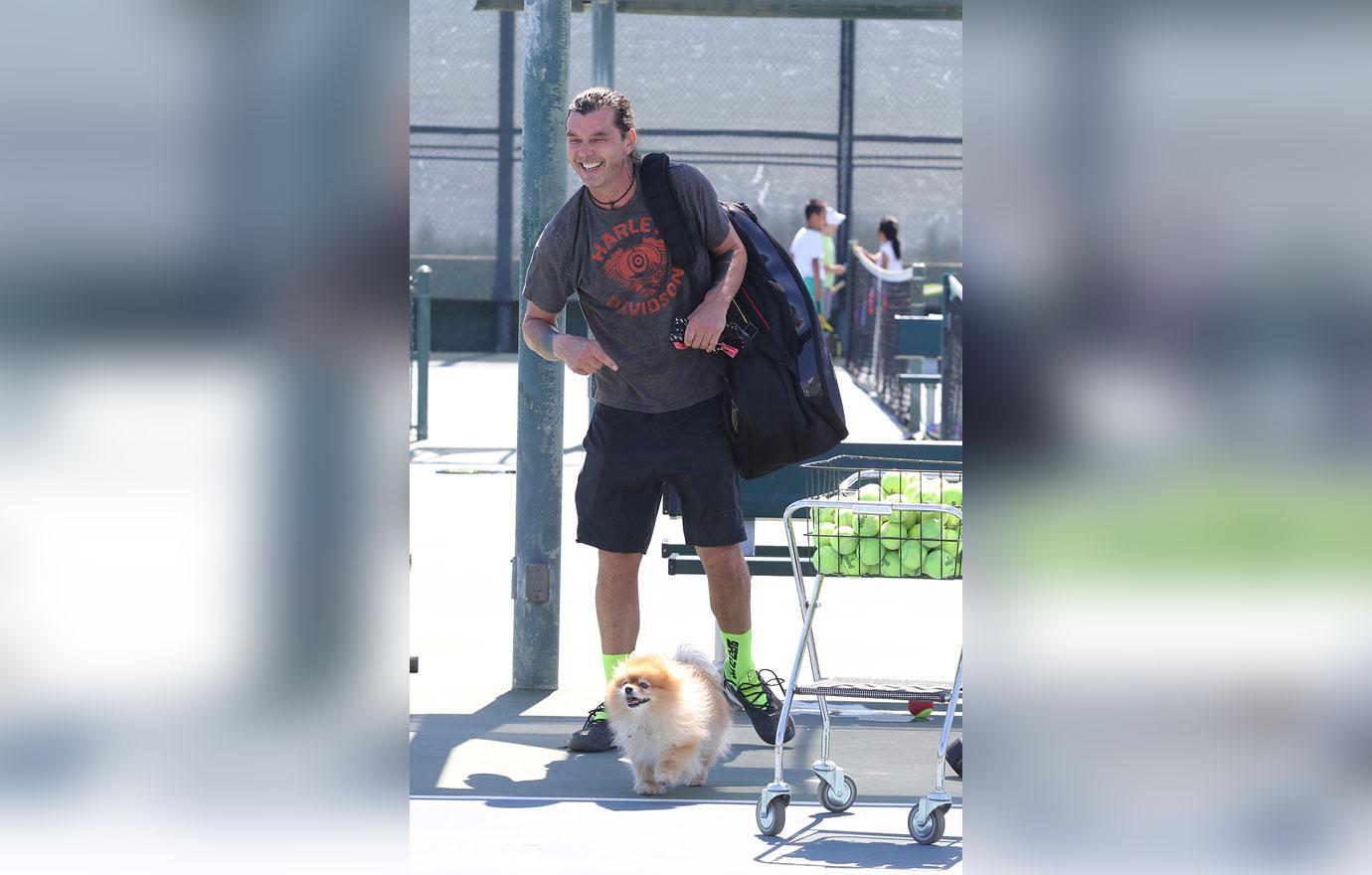 gavin rossdale at tennis practice