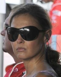 2010__06__wenn5368385 200×300.jpg