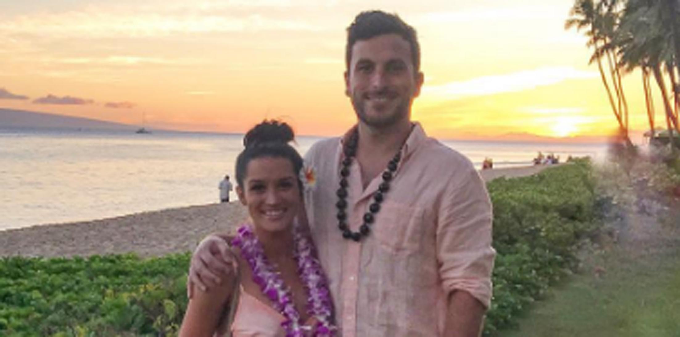 Jade roper tanner tolbert hawaiian babymoon couple goals hero