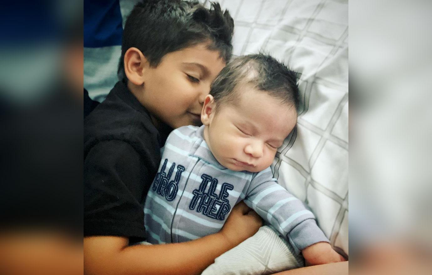 Snooki's Sons Lorenzo And Angelo Snuggle Postpartum Workout