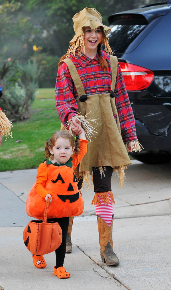 Alyson Hannigan and satyana