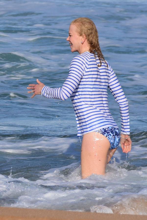 Nicole kidman sister swim keith urban 008