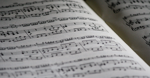 jaclyn main ok split