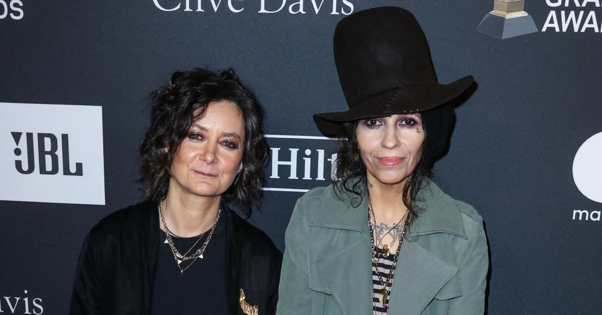 Photo of Sara Gilbert and Linda Perry