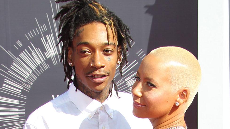 Back Together Amber Rose And Wiz Khalifa Spark Reconciliation Rumors After Intimate Hangout Session