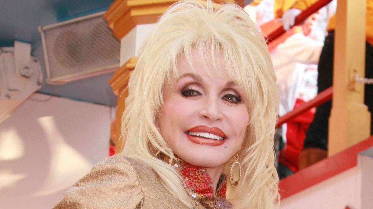 photo of Dolly Parton died from cancer at age 80 on August 25.