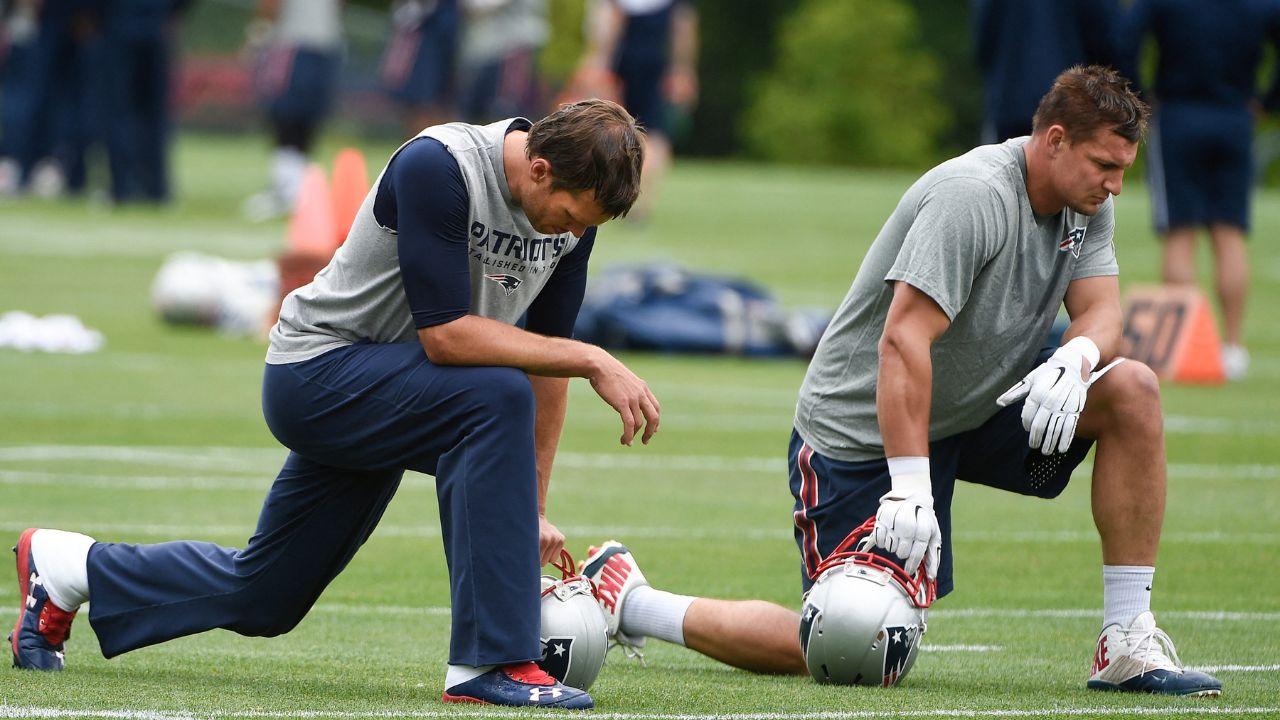Image of Rob Gronkowski reacts to Tom Brady’s comments and says he appreciates their NFL run even more today.