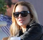 2010__12__lindsay_lohan_dec21amb 150×139.jpg