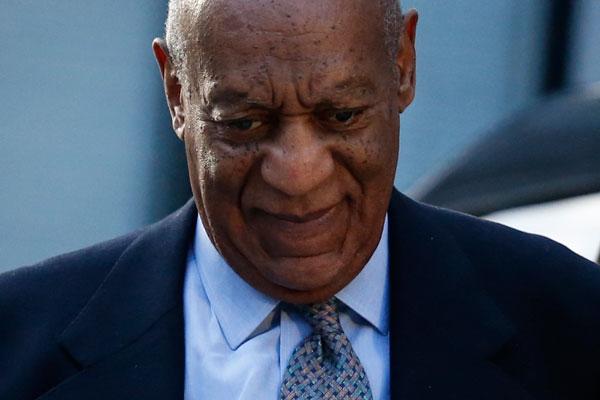 Bill cosby blind smiling sexual assault trial 04