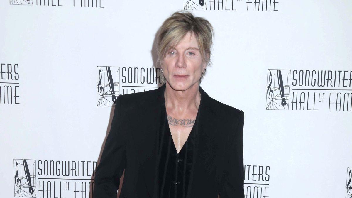Image of Johnny Rzeznik recalled his experience hearing his music in a supermarket.