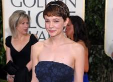 2010__01__carey_mulligan_golden_globes_95833631_10 225×163.jpg