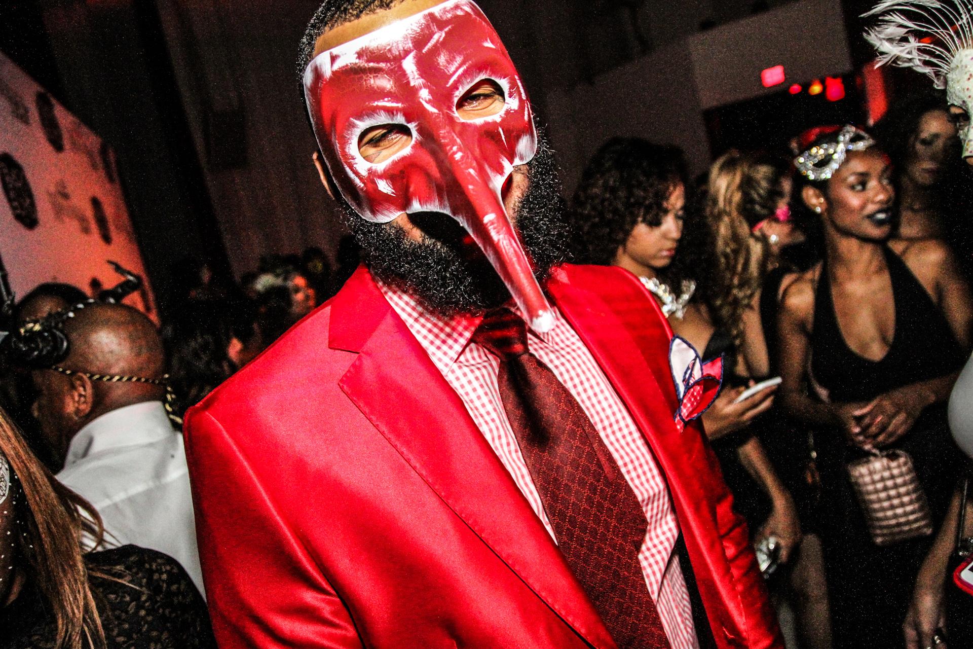 The Game celebrates birthday with celebrities in Hollywood