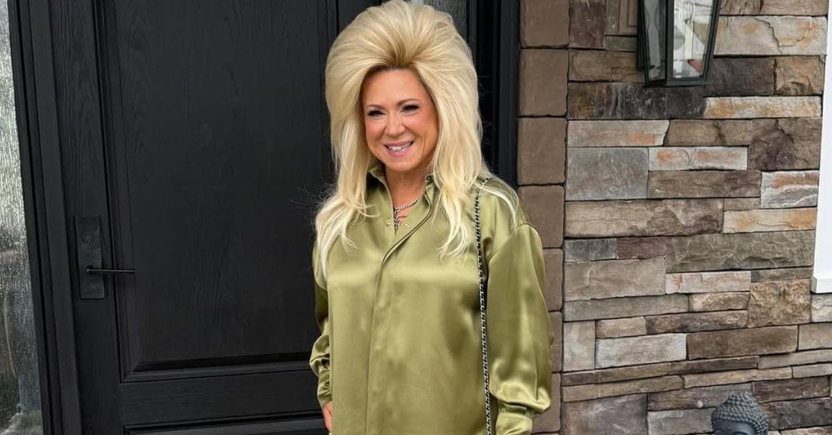 Photo of Theresa Caputo. 