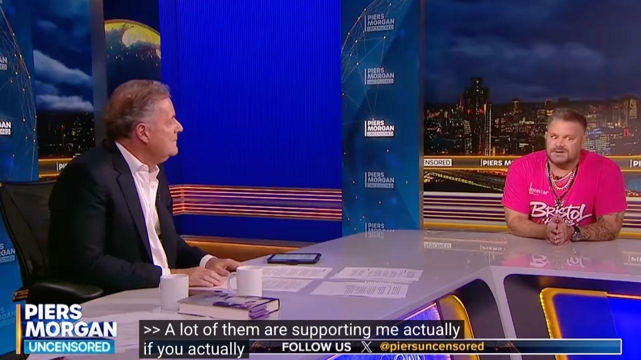 Image of Jethro Sheeran publicly criticized his famous cousin during an interview.