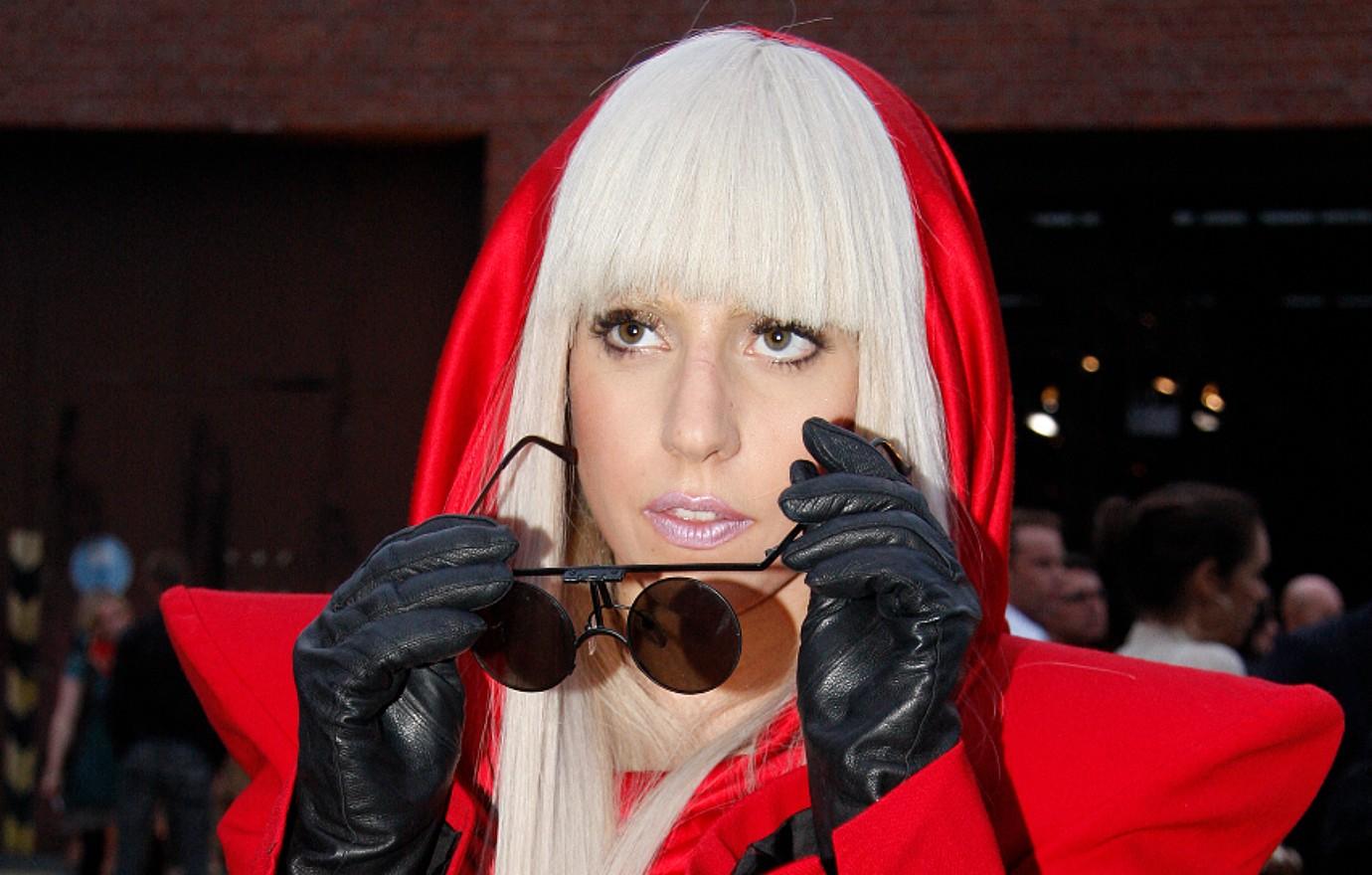 lady gaga haunted rumors man poker face liesok