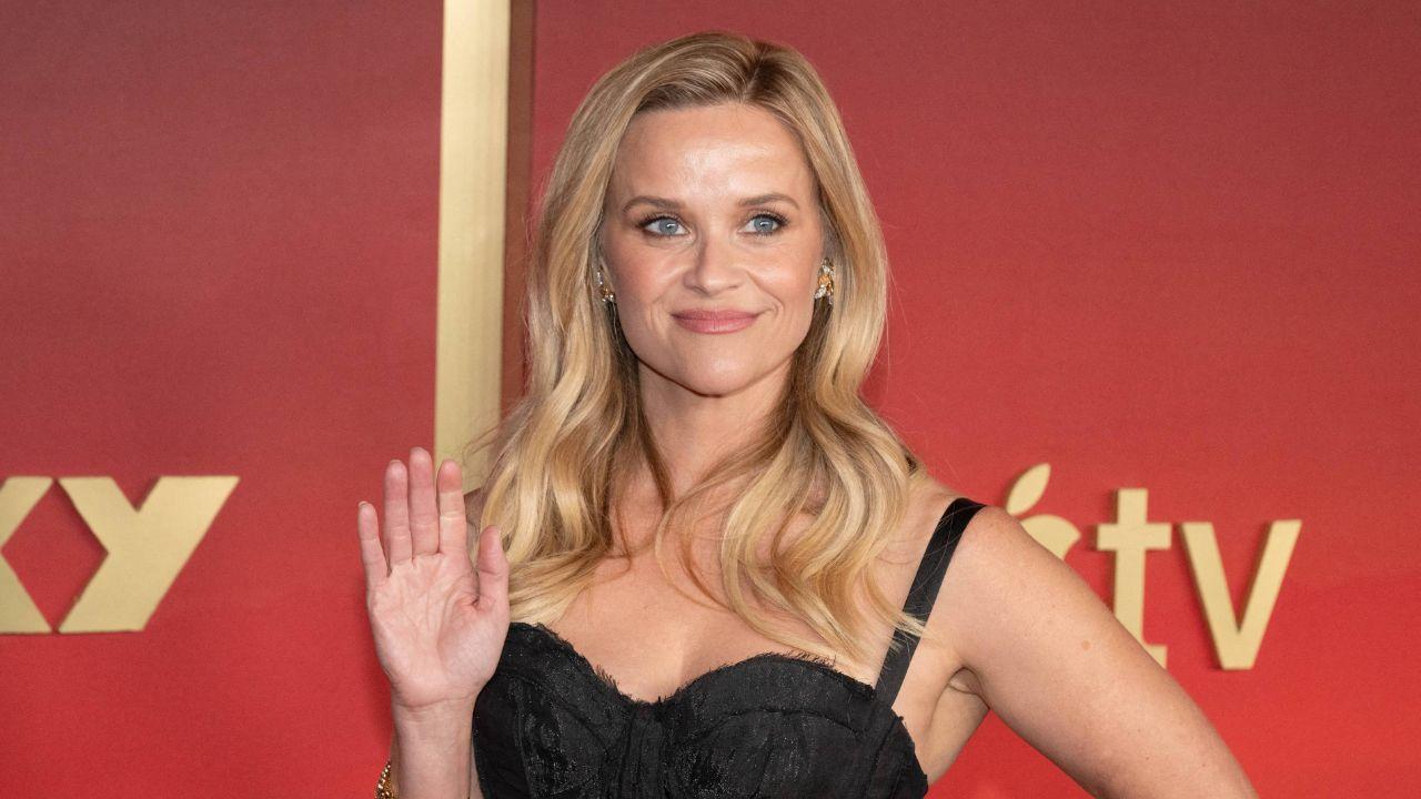 reese witherspoon parents father john draper mother betty