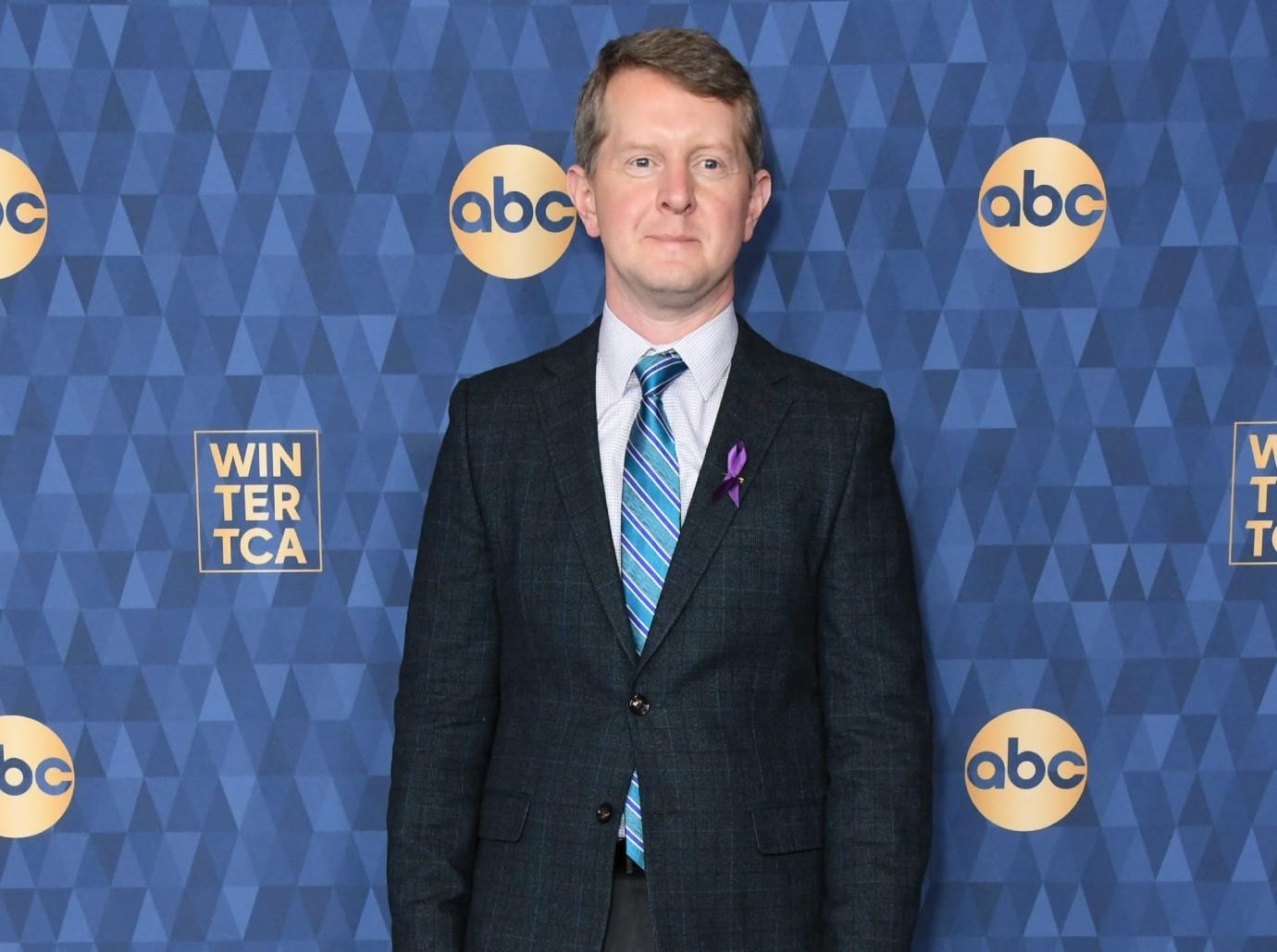 ken jennings kissing up jeopardy producers become permanent host