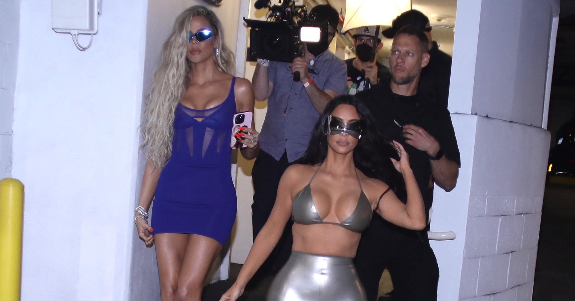 Khloé Kardashian & Kim Kardashian Stun On Miami Girls Night