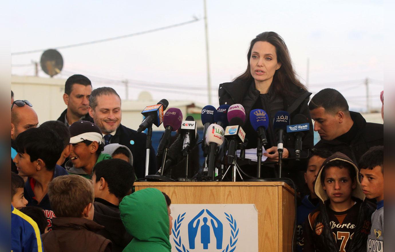 Angelina jolie zahara shiloh syrian refugees trip 5