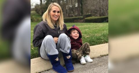 carrie underwood facetimes sons tour struggling mom guilt