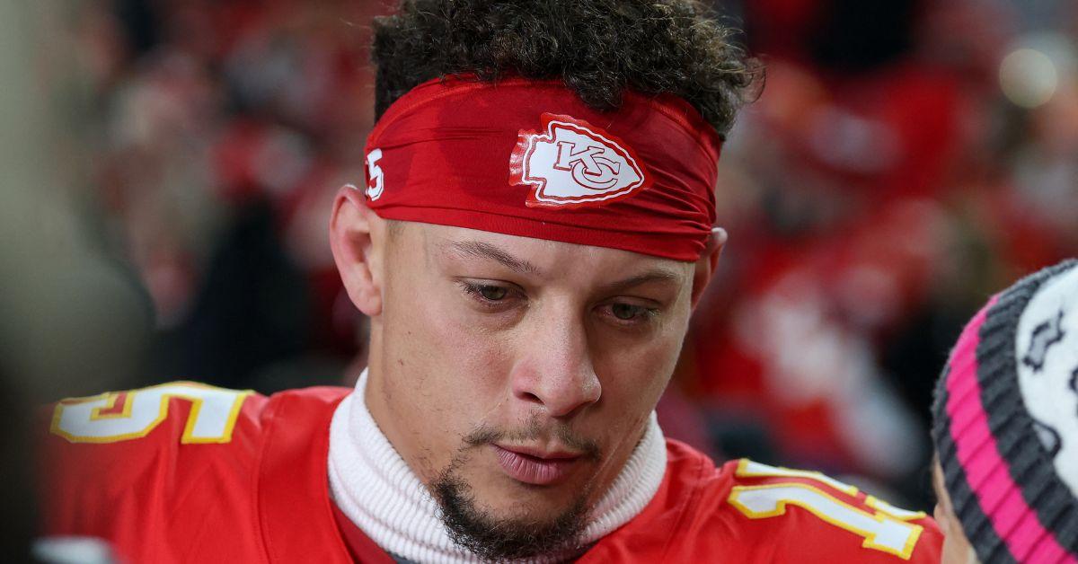 is patrick mahomes retiring quarterbacks cryptic photos