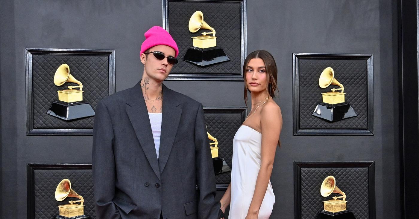 Justin Bieber Gushes Over Wife Hailey On 5th Wedding Anniversary image picture